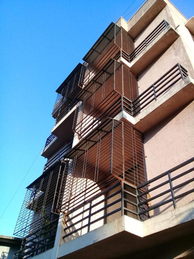 Belle-Vue Holiday Homes Panchgani Extérieur photo